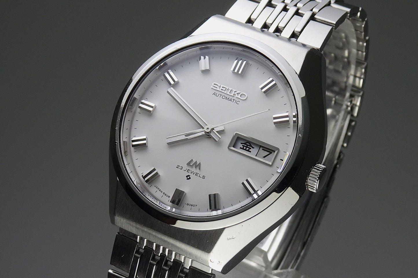 Serviced Vintage 1975 JAPAN SEIKO LORD MATIC WEEKDATER 5606-8061 23J Automatic.