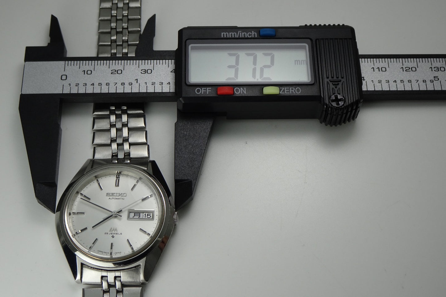Vintage 1974 JAPAN SEIKO LORD MATIC WEEKDATER 5606-7192 25Jewels Automatic.