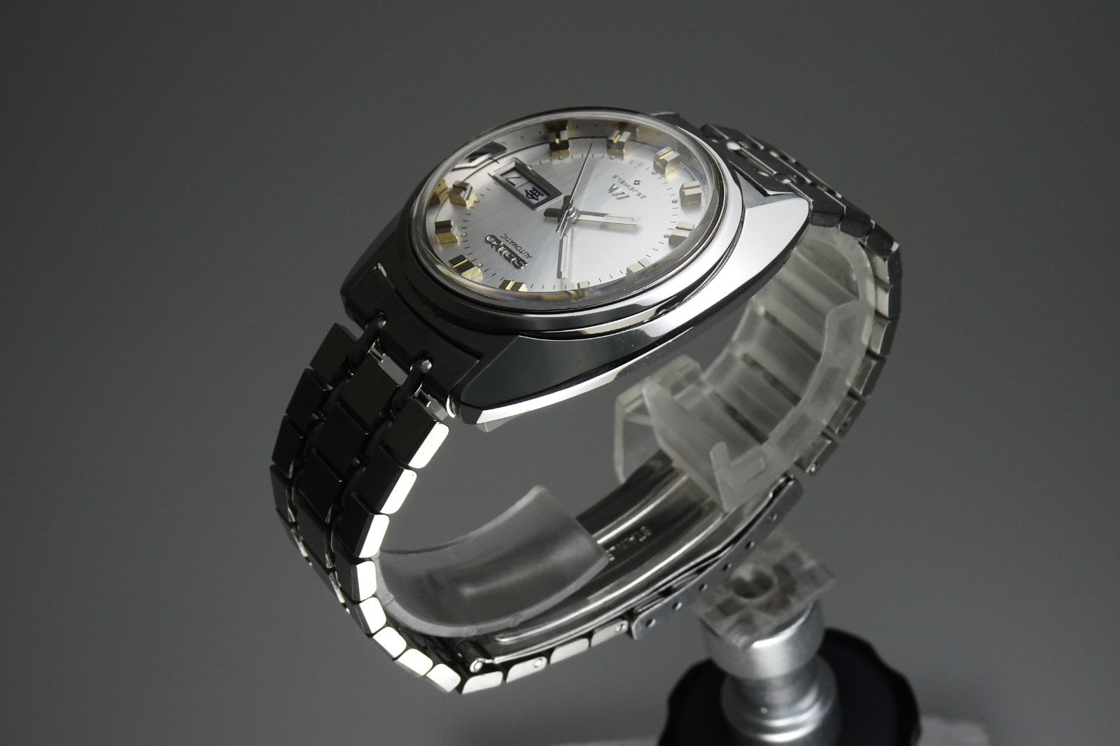 Vintage 1973 JAPAN SEIKO LORD MATIC WEEKDATER 5606-7230 25Jewels Automatic.