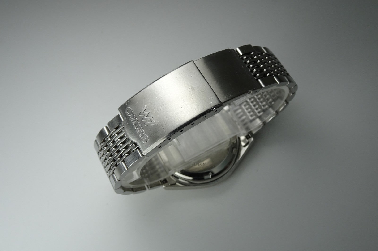 Vintage 1975 JAPAN SEIKO LORD MATIC WEEKDATER 5606-8051 23Jewels Automatic.