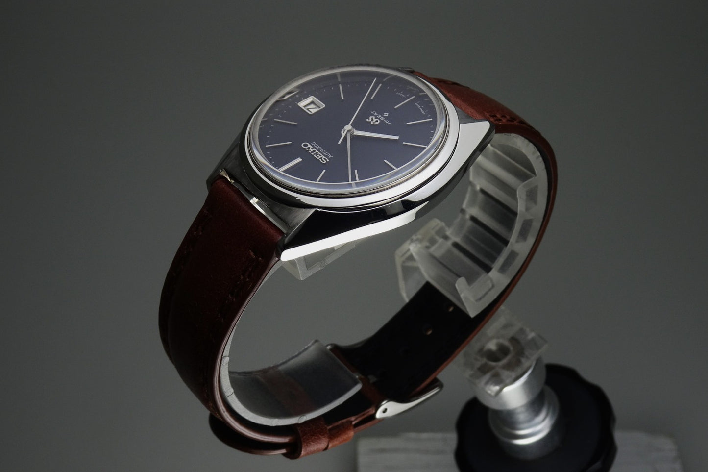 Vintage 1973 JAPAN GRAND SEIKO CALENDAR 5645-7010 25Jewels Automatic.