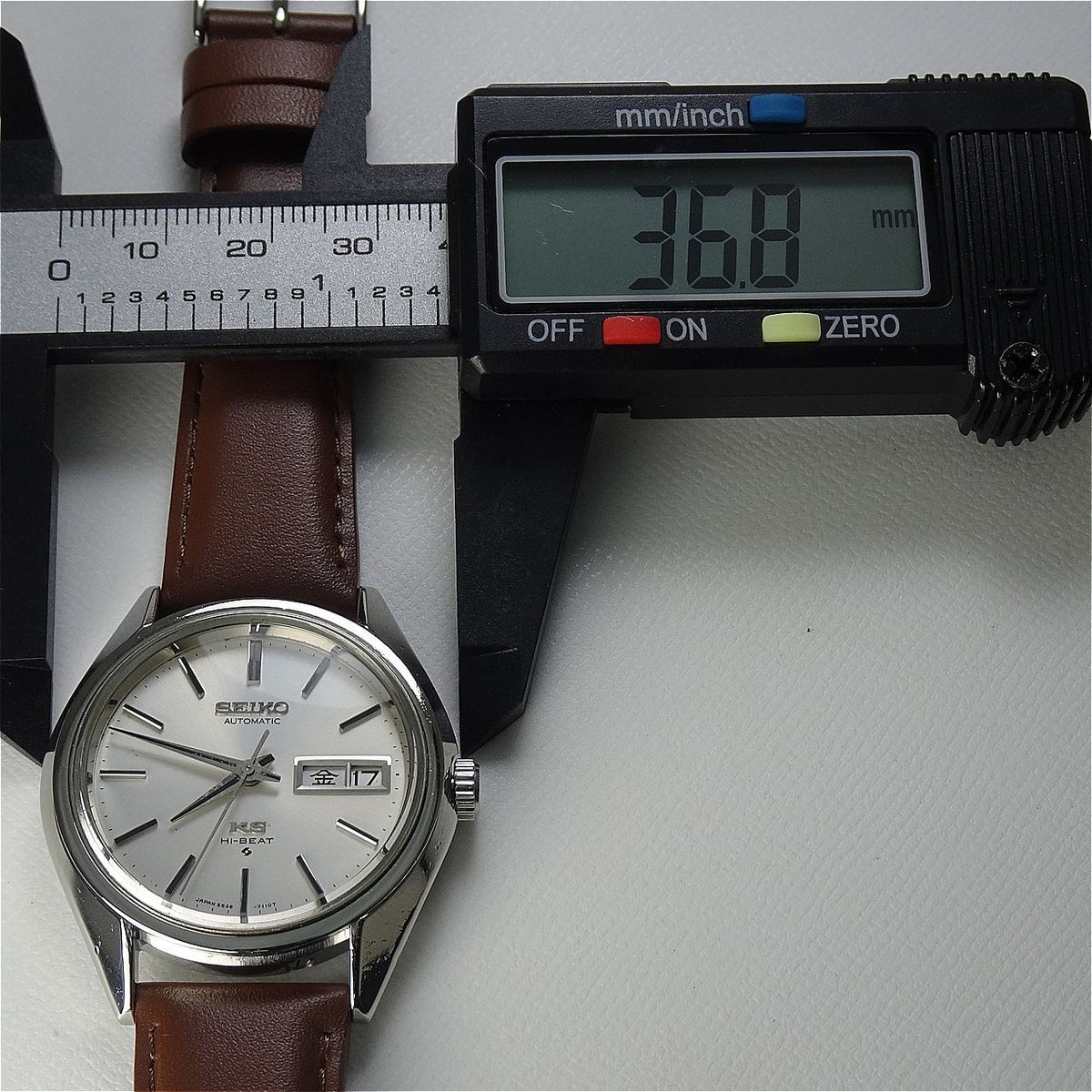 Vintage 1972 JAPAN KING SEIKO WEEKDATER 5626-7110 25Jewels Automatic.