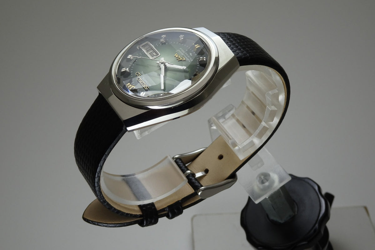 Vintage 1972 JAPAN SEIKO LORD MATIC SPECIAL WEEKDATER 5206-6100 23J Automatic.