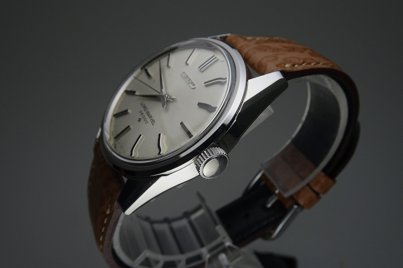 Serviced  Vintage 1968 JAPAN SEIKO LORD MARVEL 36000 5740-8000 23J Hand-winding.