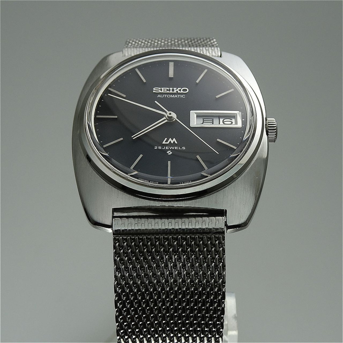 Vintage 1971 JAPAN LORD MATIC WEEKDATER 5606-7130 25Jewels Automatic.