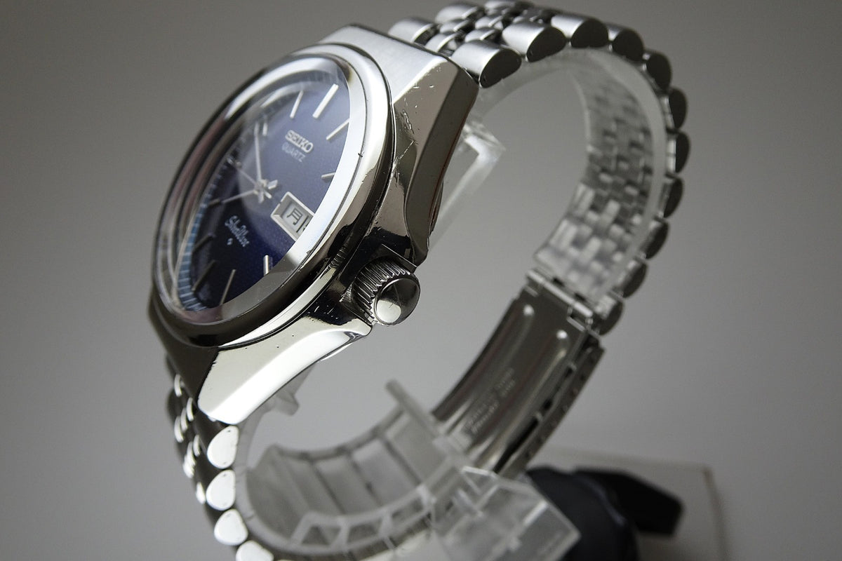 Vintage 1977 JAPAN SEIKO SilverWave 0923-7010 9Jewels Quartz.