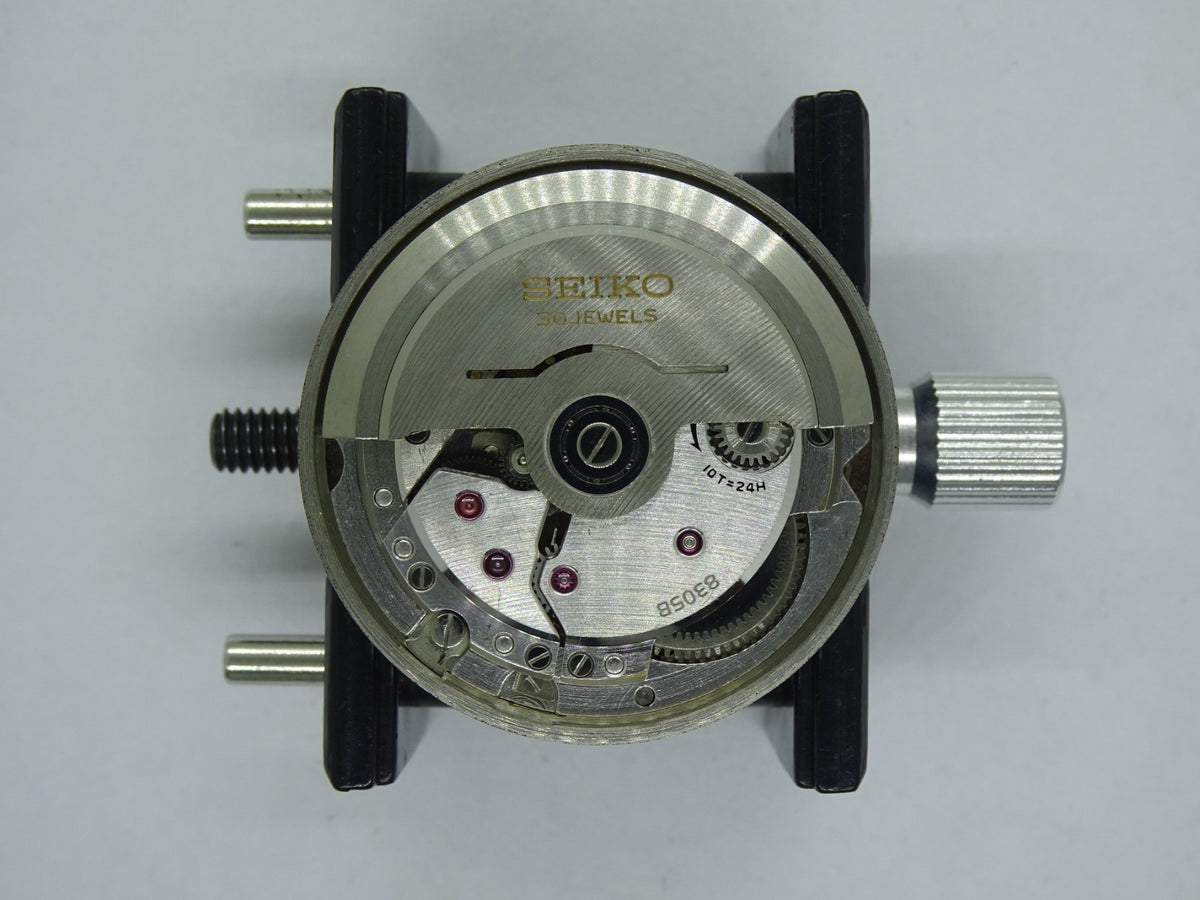 Vintage 1965 JAPAN SEIKO SEIKOMATIC-R 8305-9010 30Jewels Automatic.