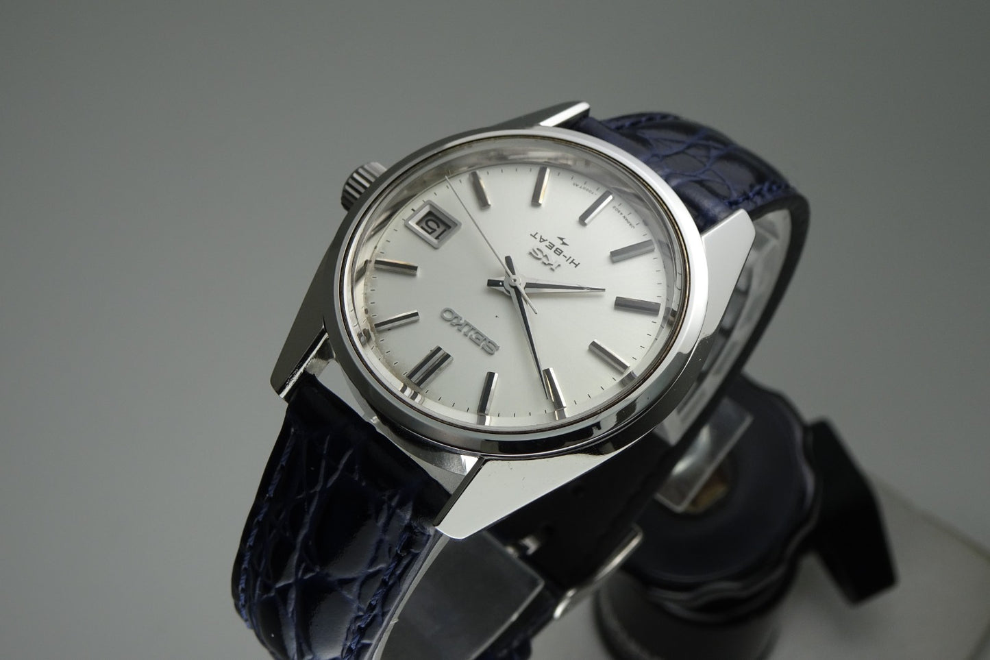 Vintage 1970 JAPAN 45 KING SEIKO CALENDAR 4502-7001 25Jewels Hand-winding.