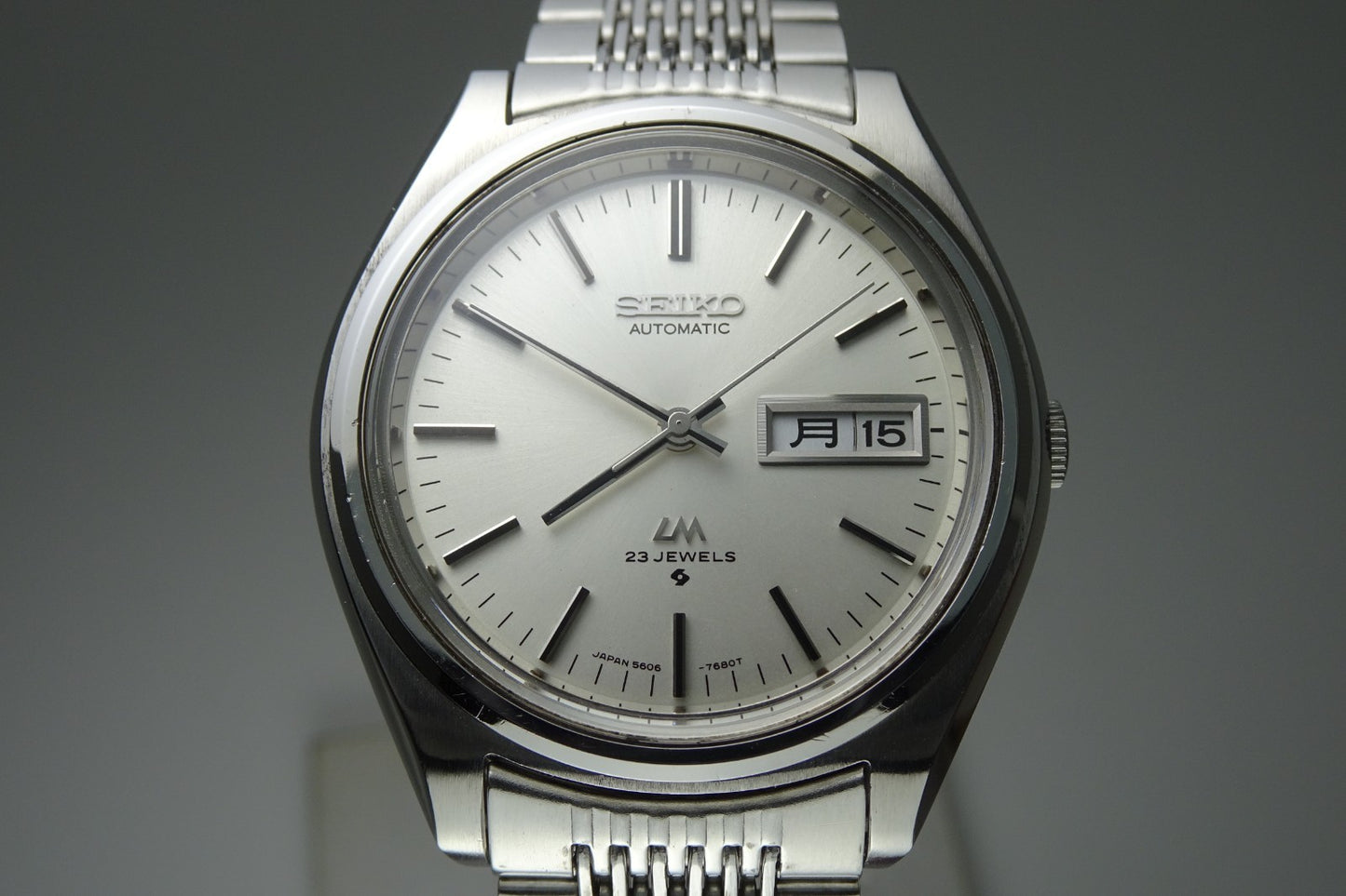 Vintage 1974 JAPAN SEIKO LORD MATIC WEEKDATER 5606-7072 23Jewels Automatic.