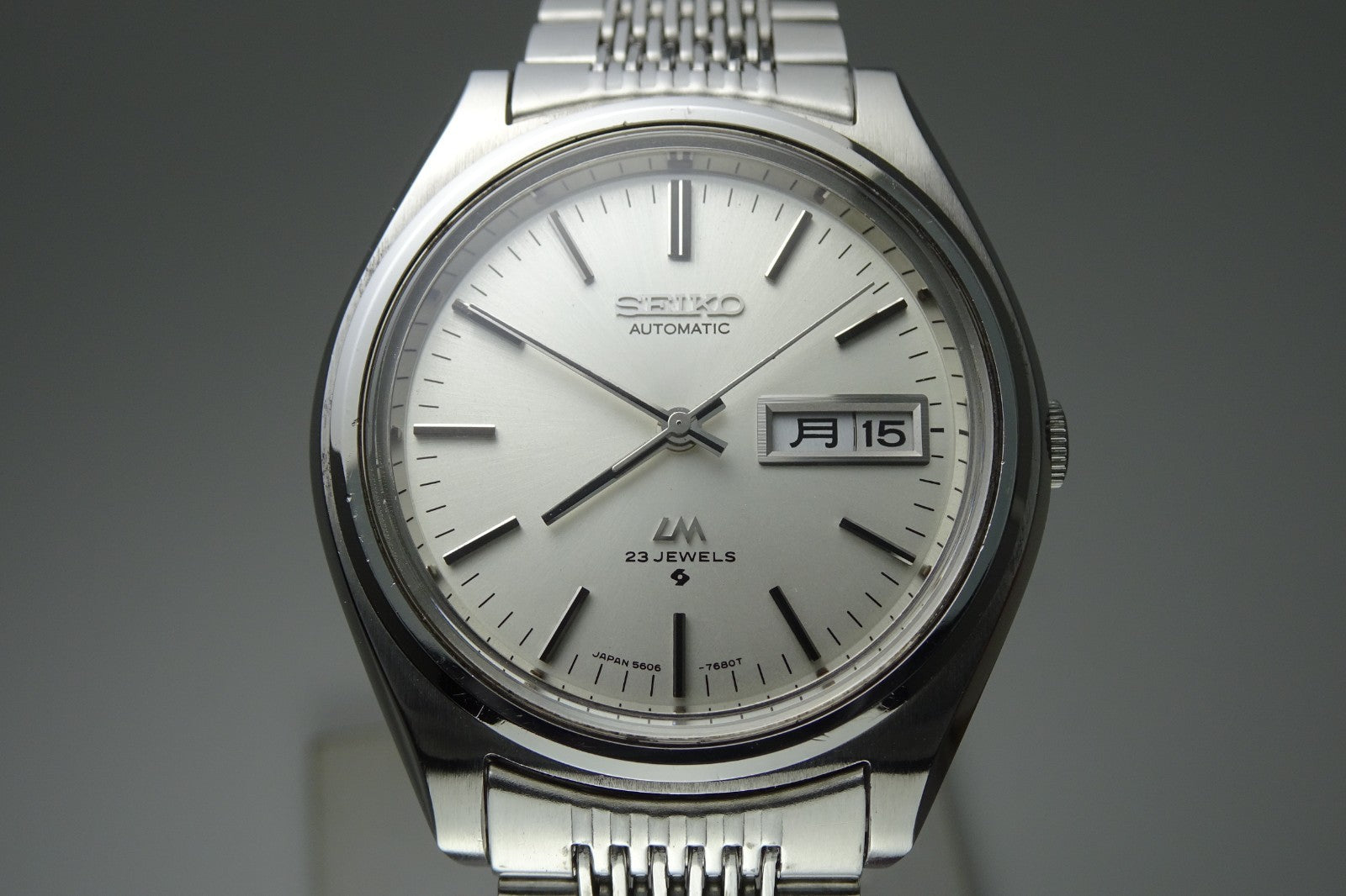 Vintage 1974 JAPAN SEIKO LORD MATIC WEEKDATER 5606-7072 23Jewels Automatic.