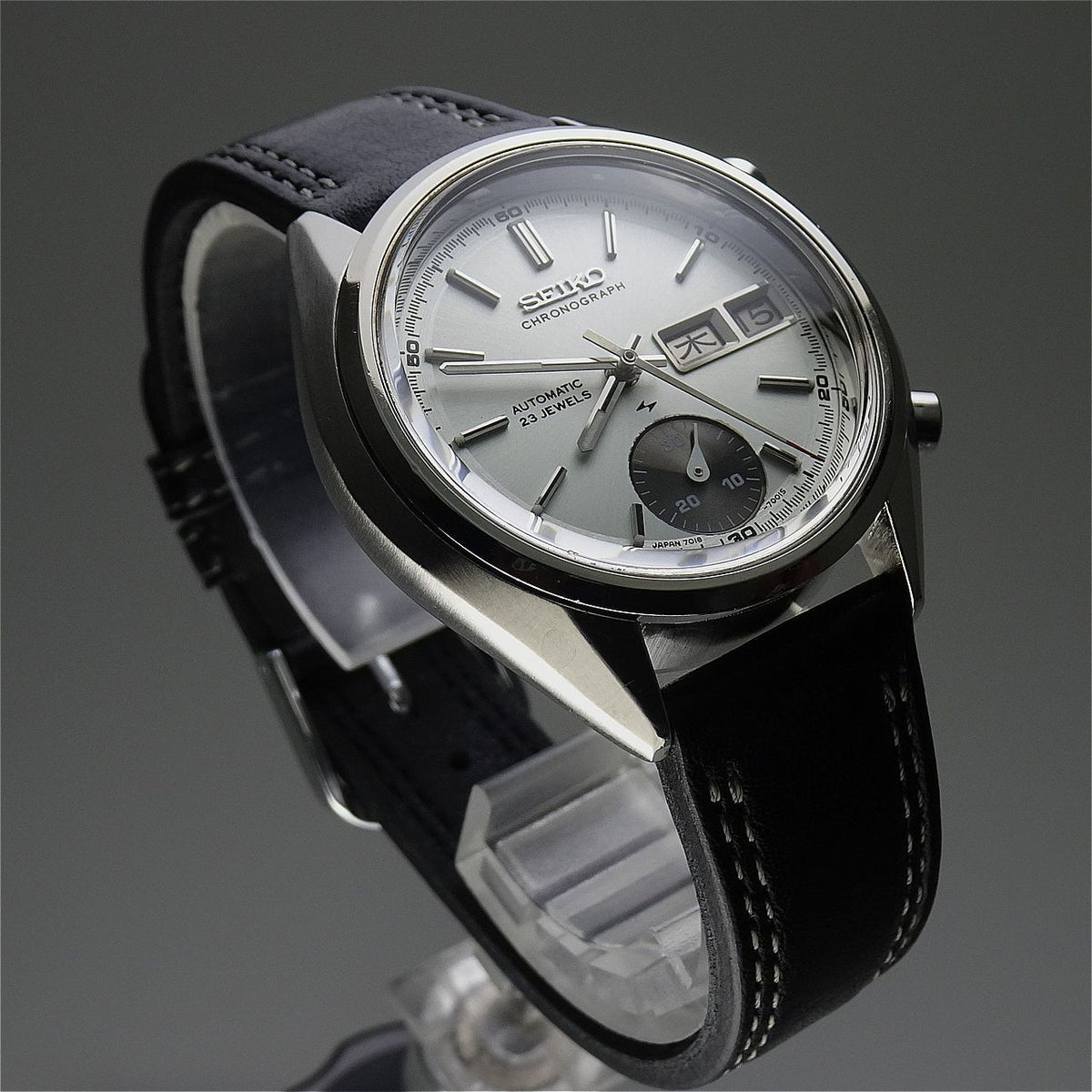 Vintage 1971 JAPAN SEIKO CHRONOGRAPH 7018-7000 23Jewels Automatic.