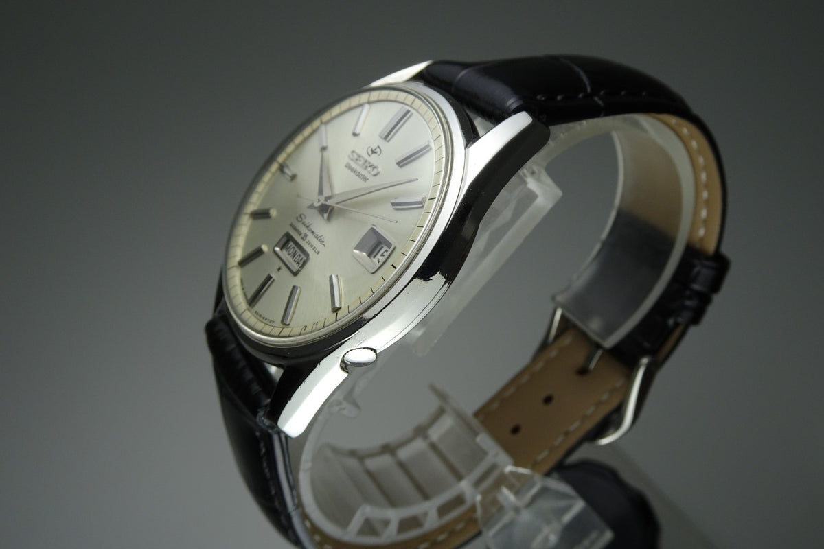 Vintage 1964 JAPAN SEIKO SEIKOMATIC WEEKDATER 6218-8970 35Jewels Automatic.