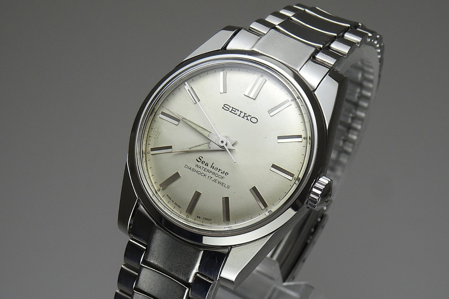 Vintage 1965 JAPAN SEIKO SEA HORSE 66-7000 17Jewels Hand-winding.