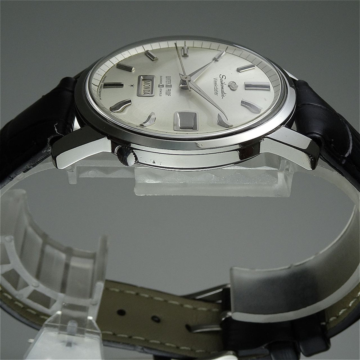 Serviced  Vintage 1963 JAPAN SEIKO MATIC WEEKDATER J13080 33Jewels Automatic.