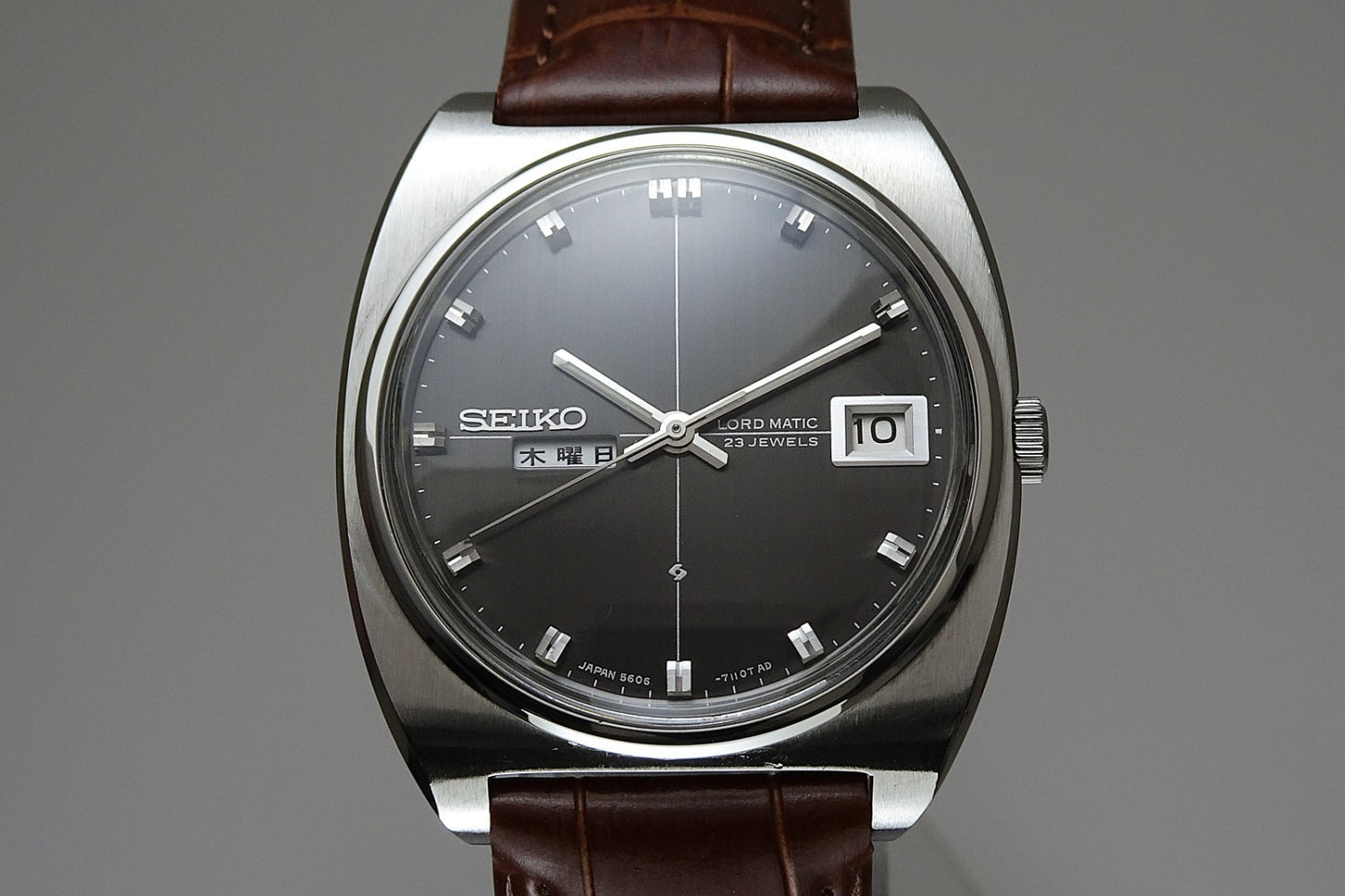 Vintage 1968 JAPAN SEIKO LORD MATIC WEEKDATER 5606-7050 23Jewels Automatic.