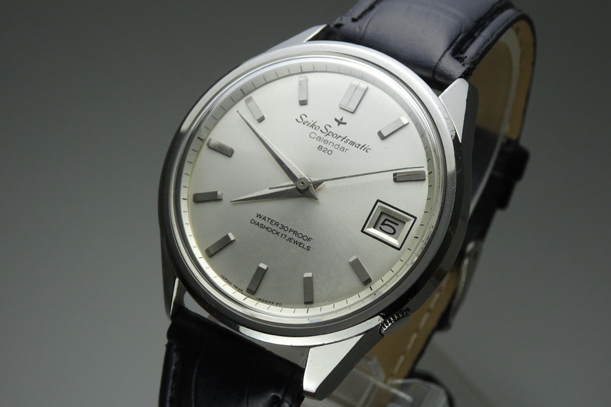 Vintage 1965 JAPAN SEIKO SPORTSMATIC CALENDAR 7625-8070 17Jewels Automatic.