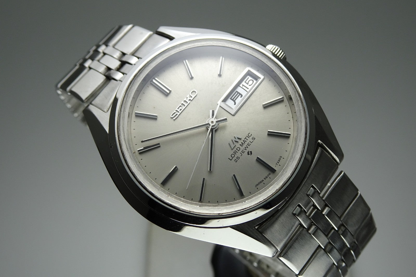 Vintage 1971 JAPAN SEIKO LORD MATIC WEEKDATER 5606-7190 25Jewels Automatic.