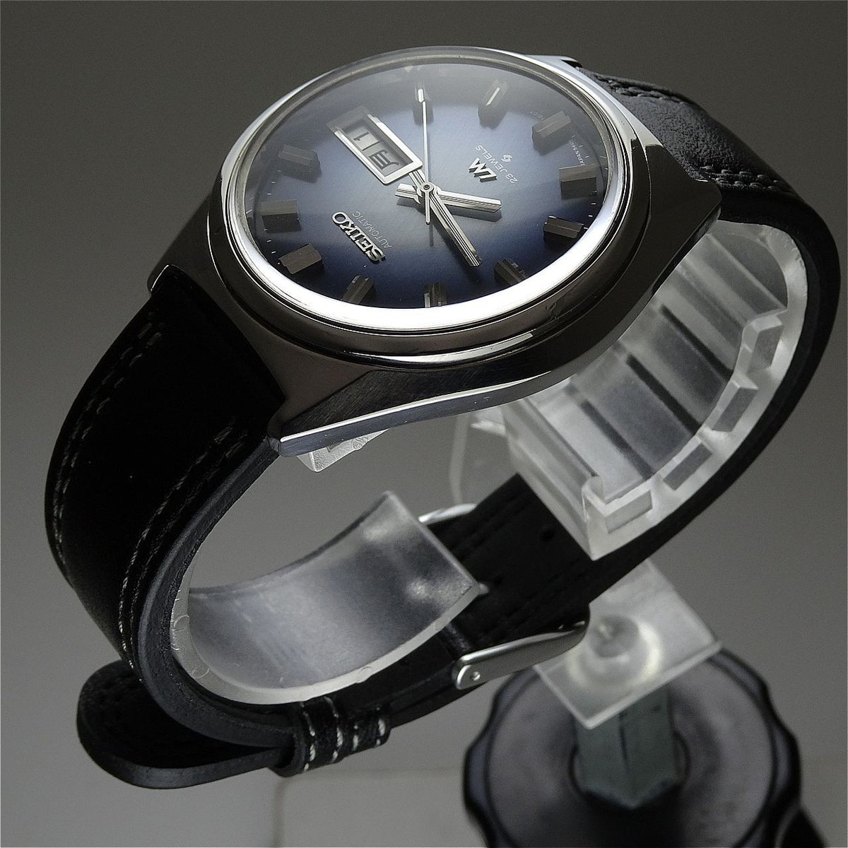 Serviced Vintage 1973 JAPAN SEIKO LORD MATIC WEEKDATER 5606-7260 23J Automatic.