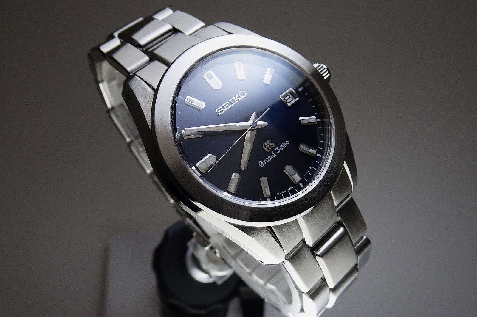 Vintage 1999 JAPAN GRAND SEIKO 8J56-8020 7Jewels Quartz.