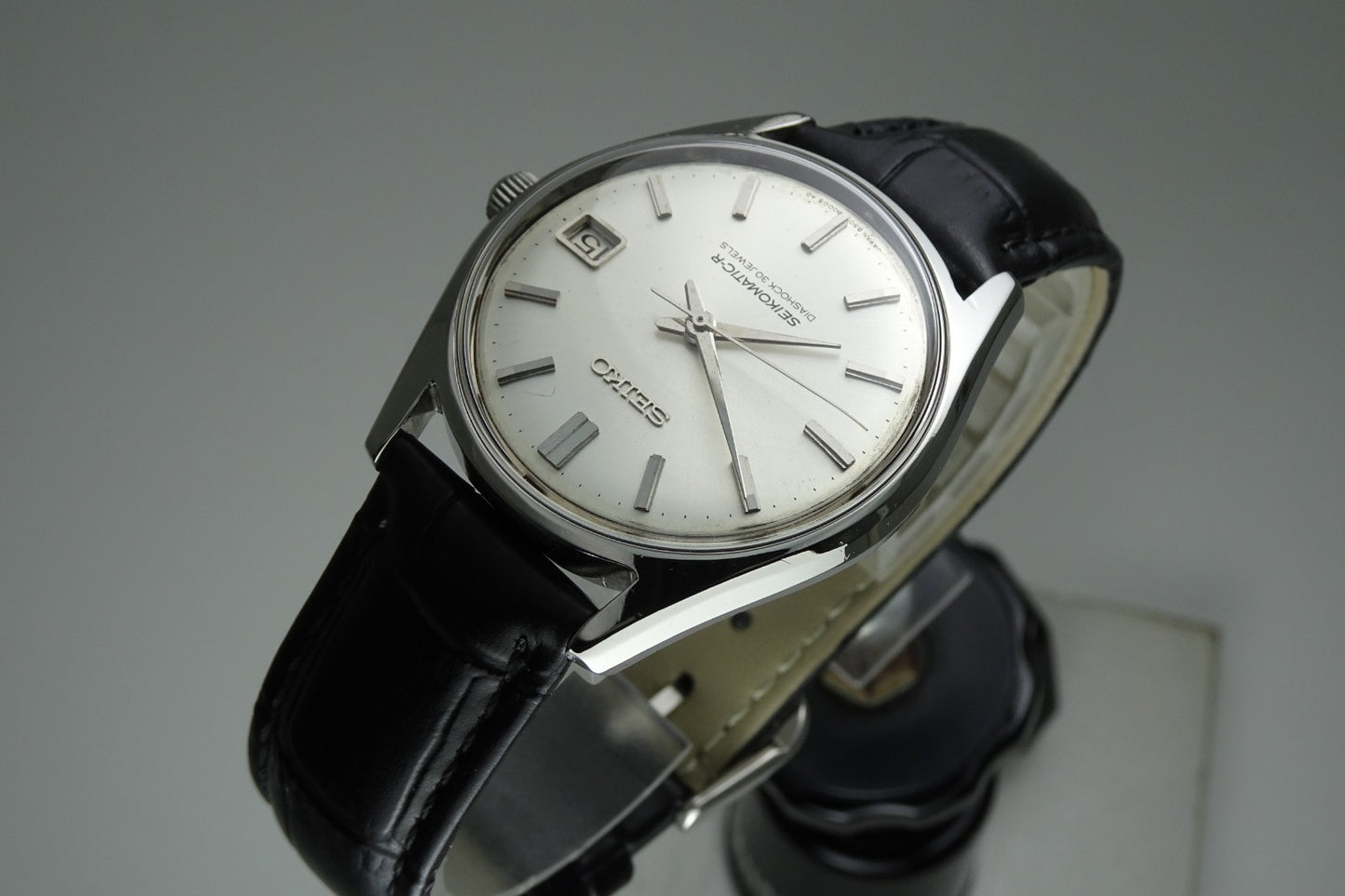 Vintage 1966 JAPAN SEIKO SEIKOMATIC-R 8305-8010 30Jewels Automatic.