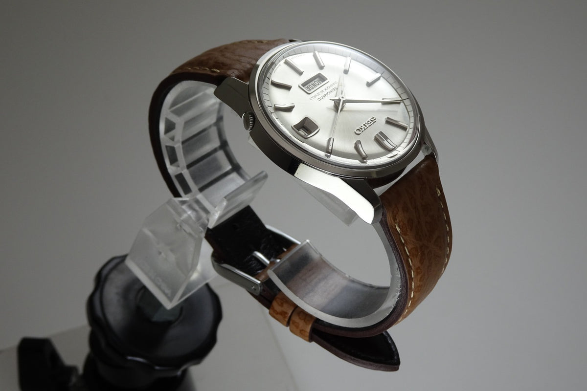 Vintage 1965 JAPAN SEIKO SEIKOMATIC WEEKDATER 6206-8040 26Jewels Automatic.