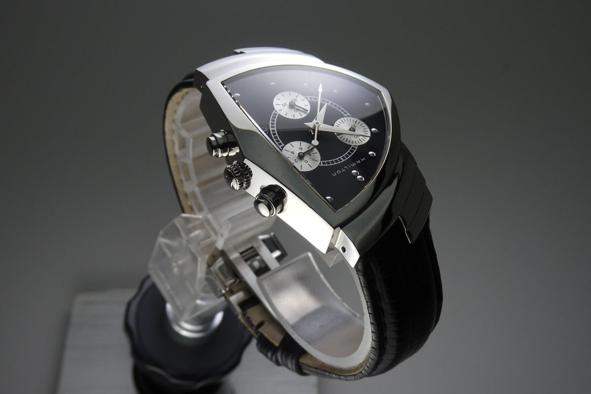 Vintage 2000's HAMILTON VENTURA H244121 23Jewels Quartz.