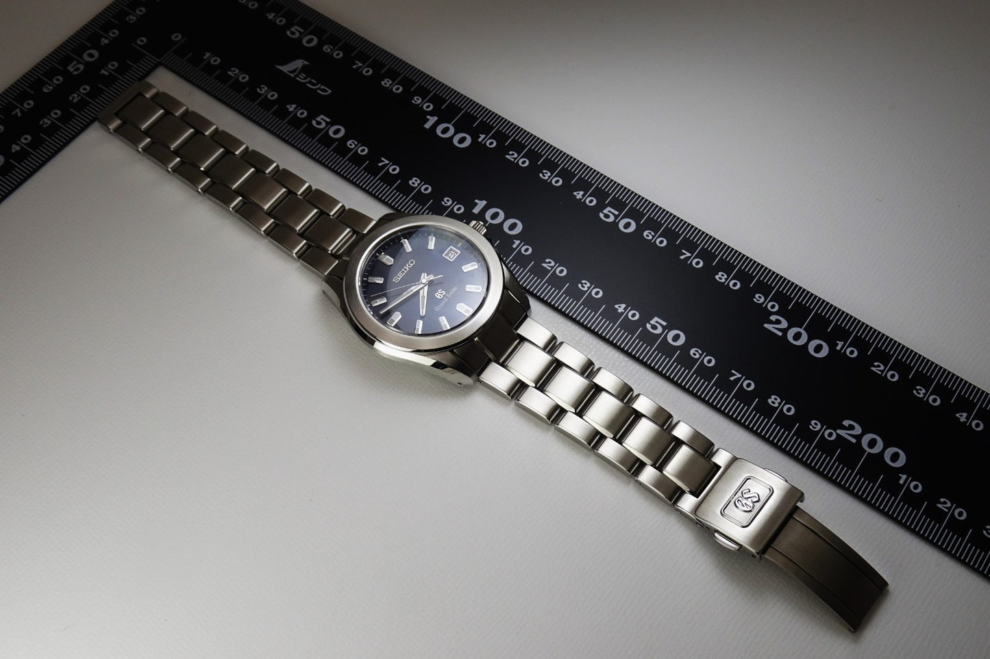 Vintage 1999 JAPAN GRAND SEIKO 8J56-8020 7Jewels Quartz.