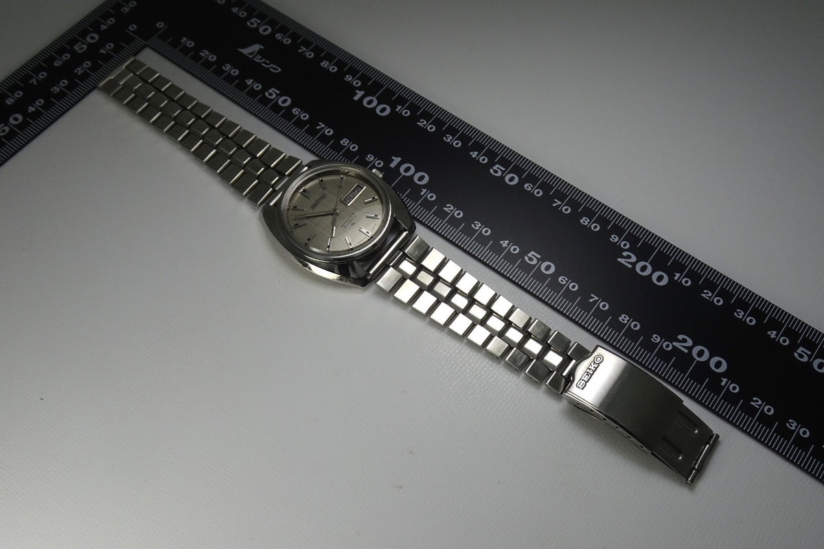 Serviced Vintage 1969 JAPAN SEIKO 51 SEIKOMATIC-P 5106-7030 33J Automatic.