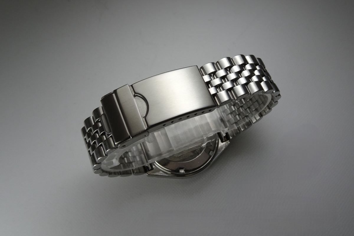 Vintage 1977 JAPAN SEIKO SilverWave 0923-7010 9Jewels Quartz.