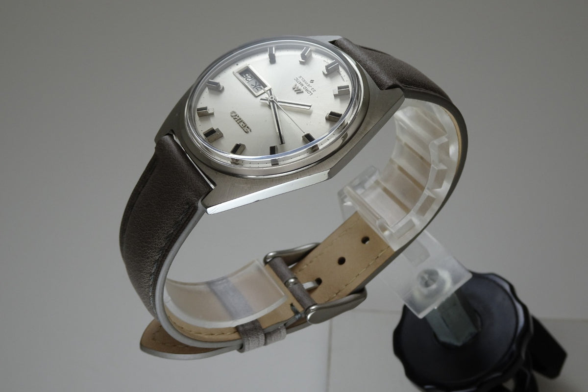 Vintage 1969 JAPAN SEIKO LORD MATIC WEEKDATER 5606-9000 23Jewels Automatic.
