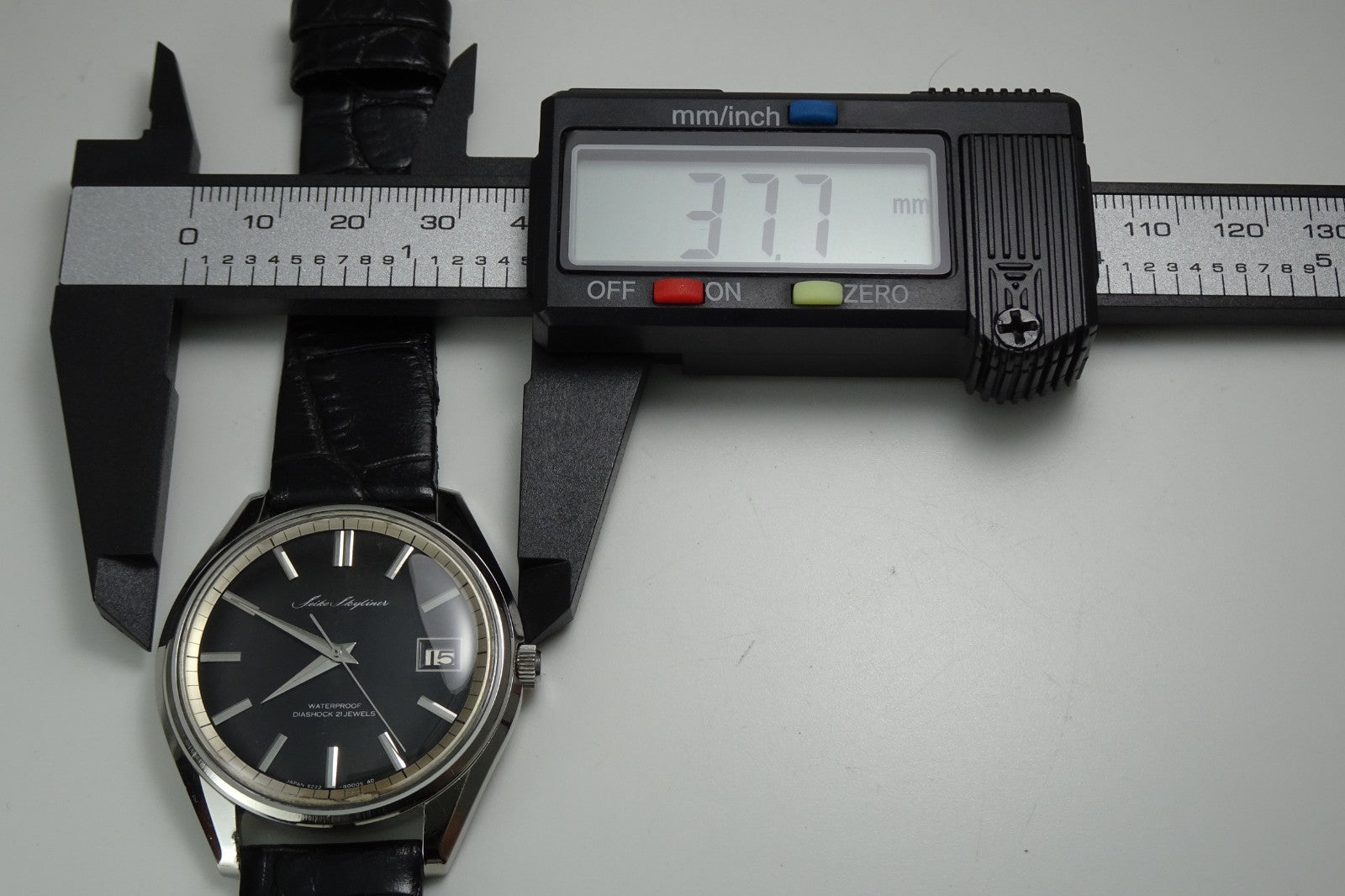 Vintage 1966 JAPAN SEIKO SKYLINER CALENDAR 6222-8000 21Jewels Hand-winding.