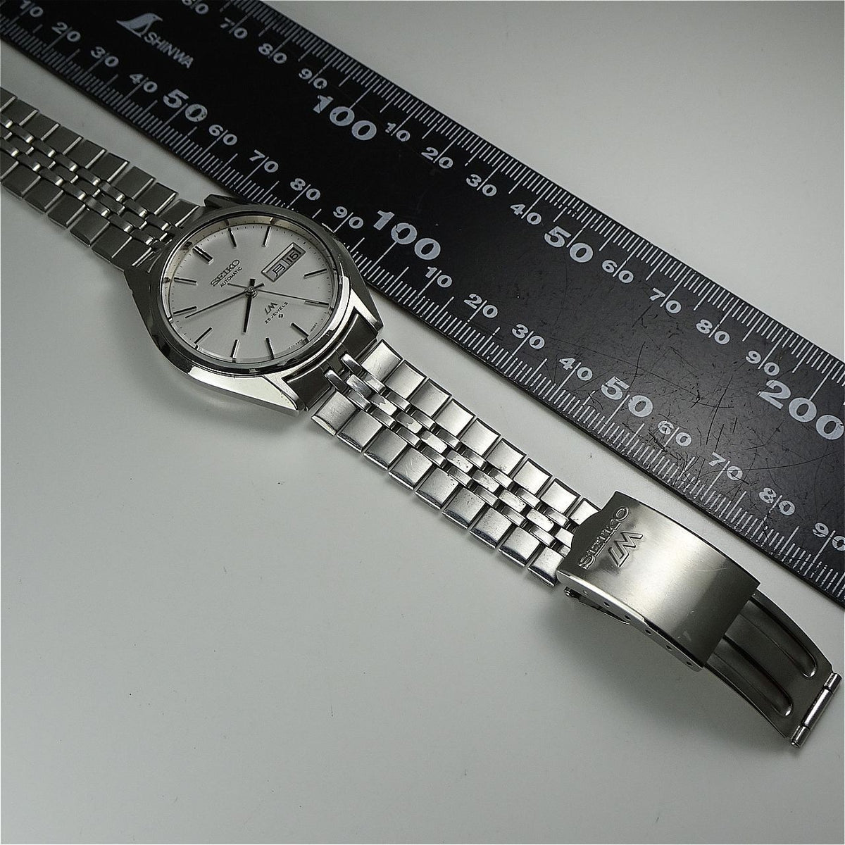Serviced Vintage 1974 JAPAN SEIKO LORD MATIC WEEKDATER 5606-8030 25J Automatic.