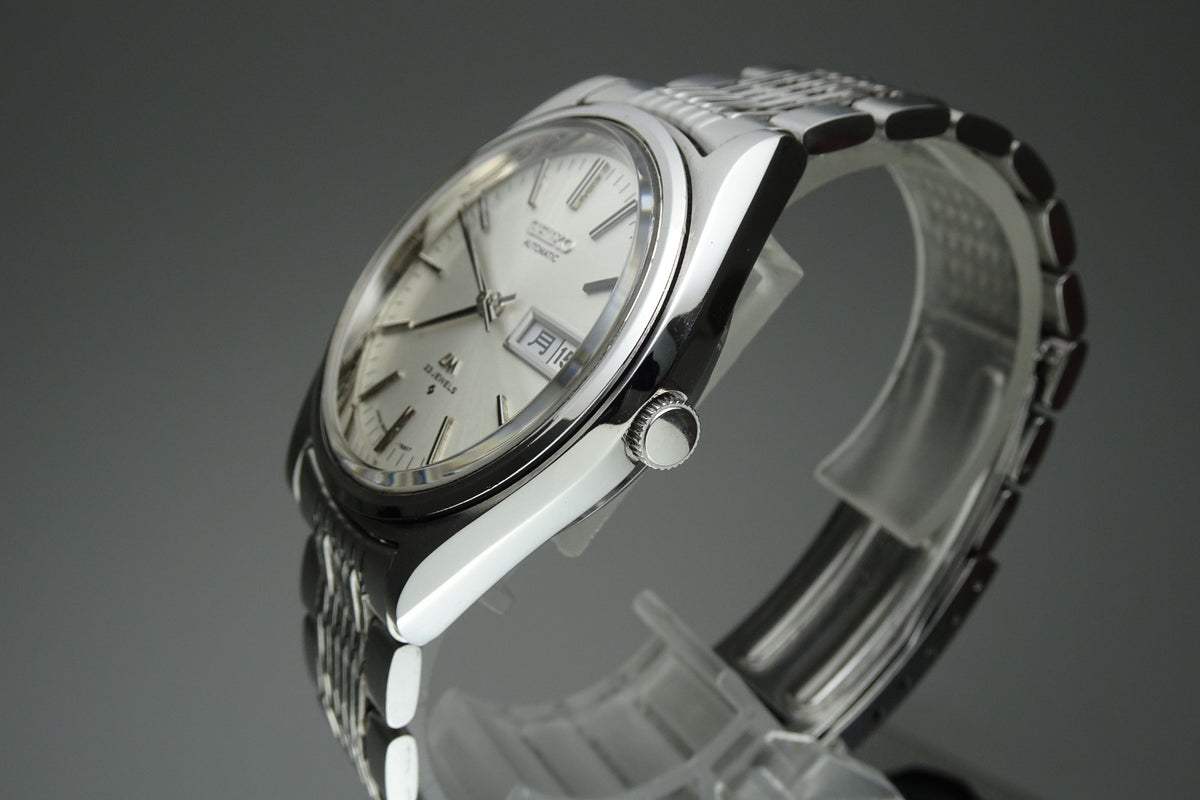 Vintage 1974 JAPAN SEIKO LORD MATIC WEEKDATER 5606-7072 23Jewels Automatic.