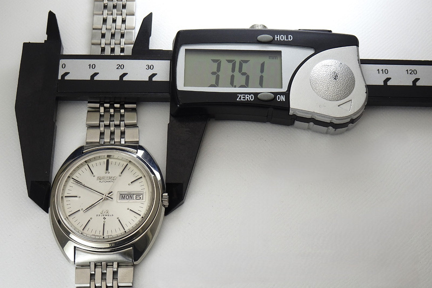 Vintage 1970 JAPAN SEIKO LORD MATIC WEEKDATER 5606-7150 23Jewels Automatic.