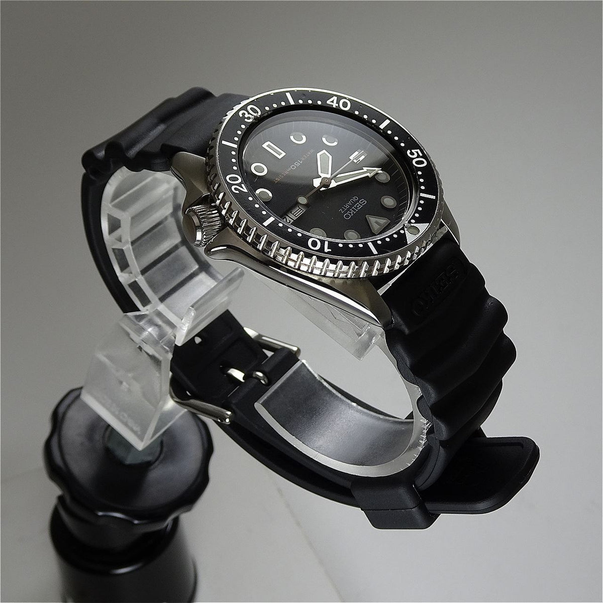 Vintage 1982 JAPAN SEIKO QUARTZ DIVER'S 150M 6458-6000 7Jewels Quartz.