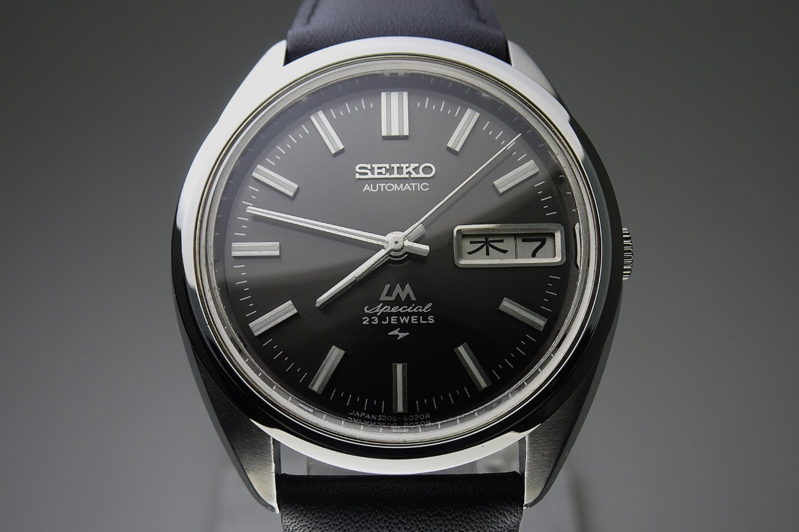Vintage 1971 JAPAN SEIKO LORD MATIC SPECIAL WEEKDATER 5206-6020 23J Automatic.