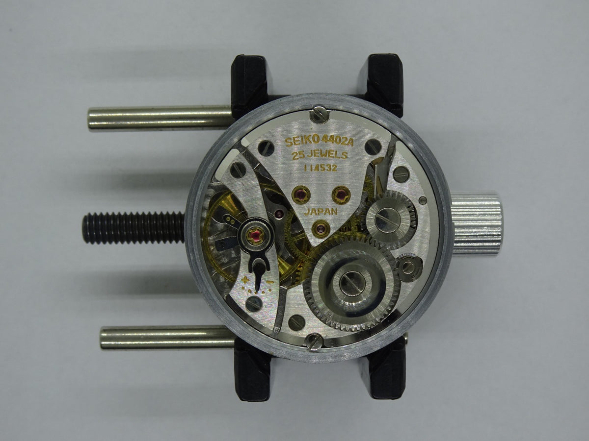 Serviced  Vintage 1966 JAPAN 44 KING SEIKO CALENDAR 4402-8000 25J Hand-winding.