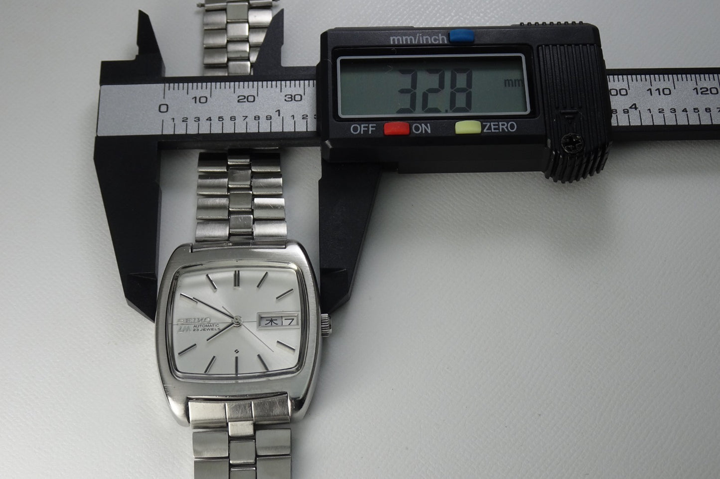 Vintage 1971 JAPAN SEIKO LORD MATIC WEEKDATER 5606-5040 23Jewels Automatic.