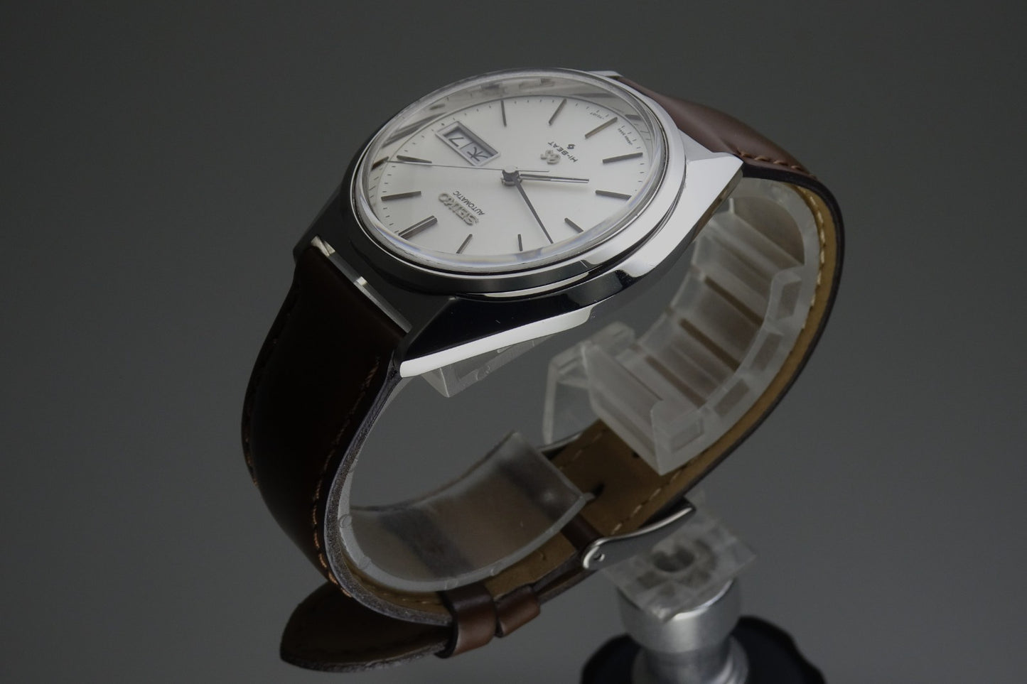 Vintage 1973 JAPAN GRAND SEIKO WEEKDATER 5646-7011 25Jewels Automatic.