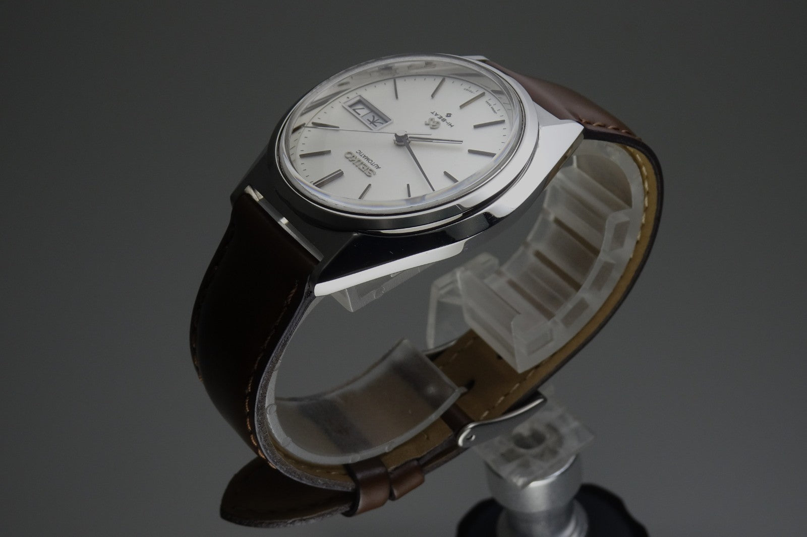 Vintage 1973 JAPAN GRAND SEIKO WEEKDATER 5646-7011 25Jewels Automatic.