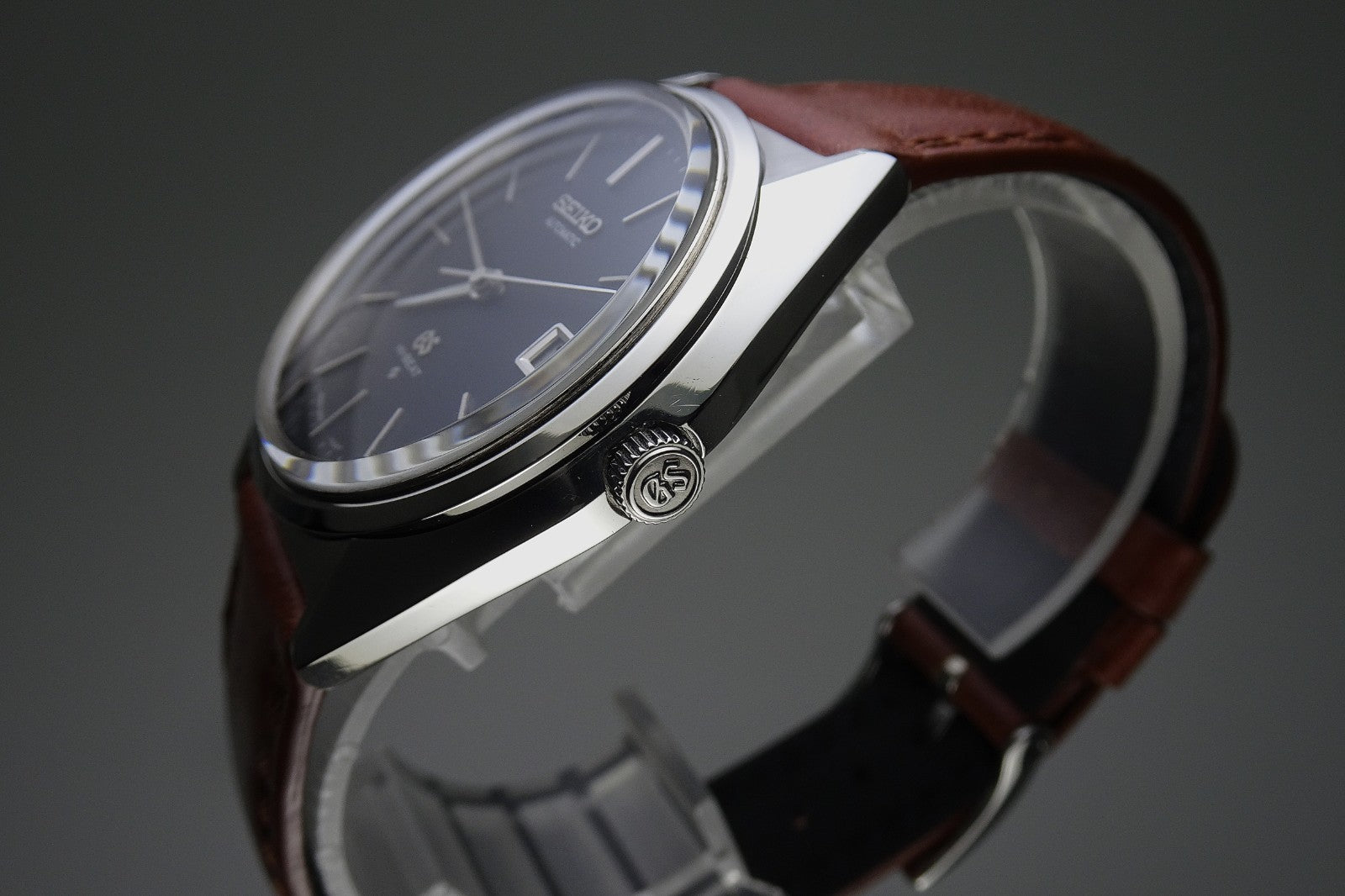 Vintage 1973 JAPAN GRAND SEIKO CALENDAR 5645-7010 25Jewels Automatic.