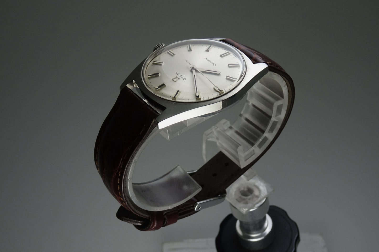 OMEGA Geneve Cal.601 17Jewels Hand-winding.