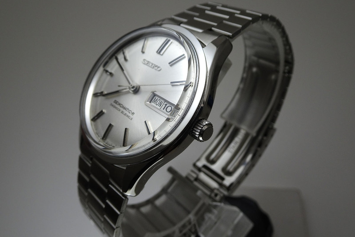 Vintage 1966 JAPAN SEIKO SEIKOMATIC-R WEEKDATER 8306-8001 30Jewels Automatic.