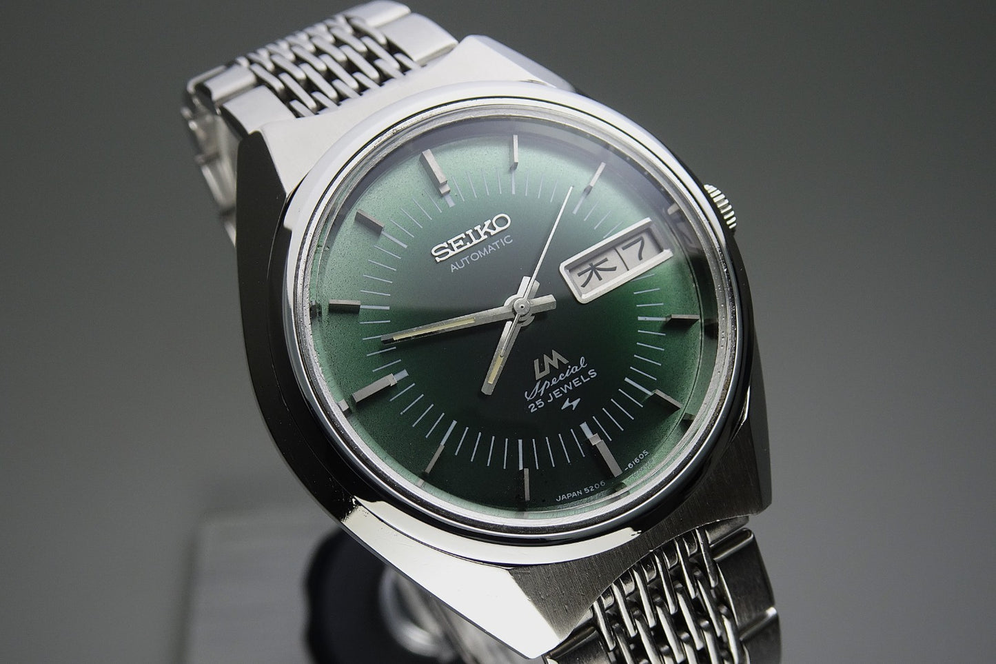 Vintage 1973 JAPAN SEIKO LORD MATIC SP WEEKDATER 5206-6110 25J Automatic.