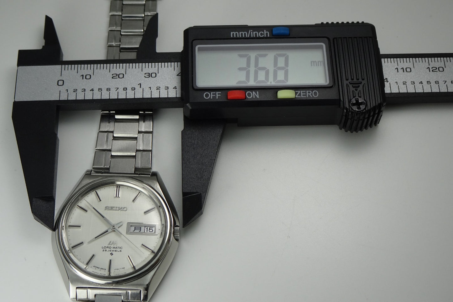 Serviced Vintage 1969 JAPAN SEIKO LORD MATIC WEEKDATER 5606-7010 25J Automatic.