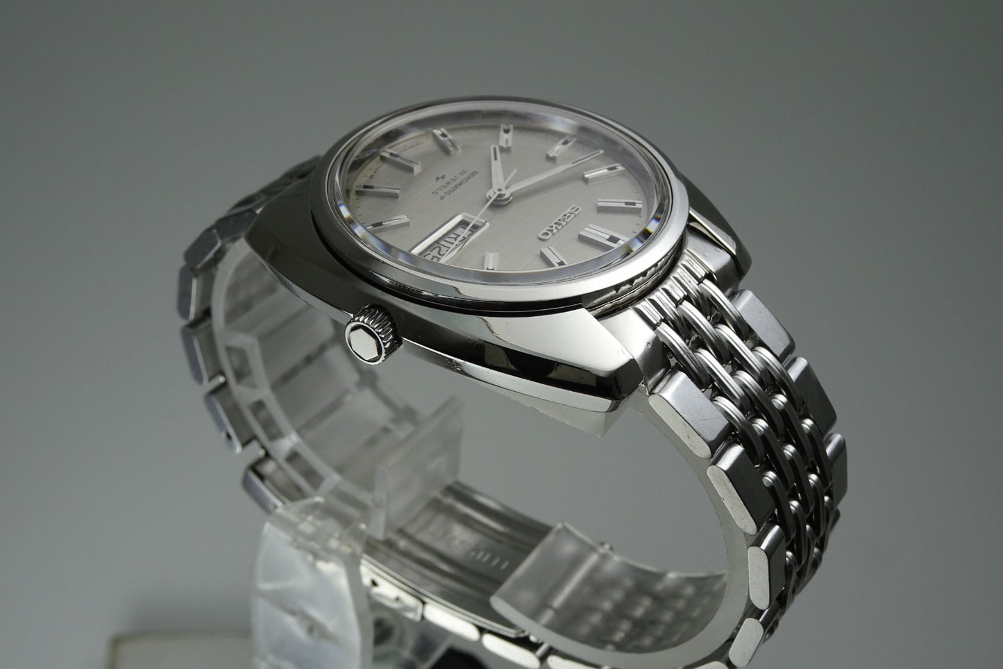 Vintage 1969 JAPAN SEIKO 51 SEIKOMATIC-P WEEKDATER 5106-7030 33Jewels Automatic.