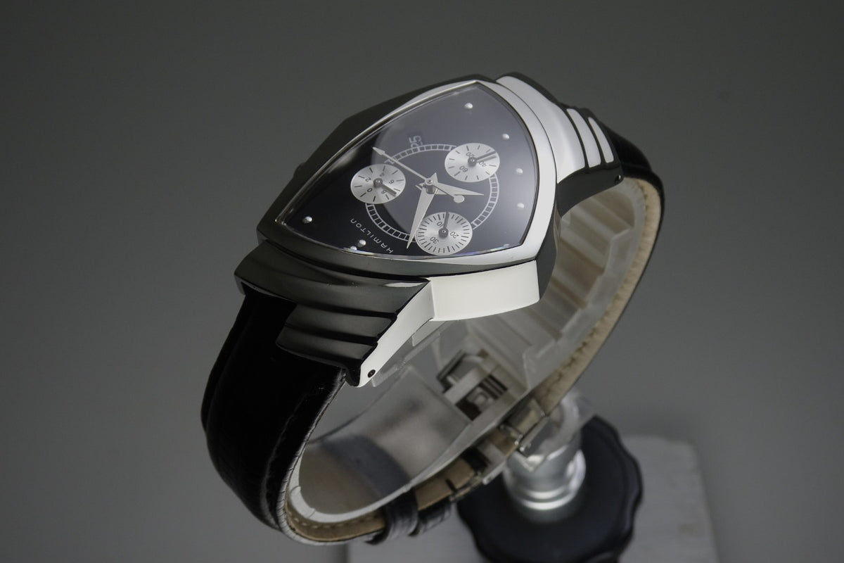 Vintage 2000's HAMILTON VENTURA H244121 23Jewels Quartz.