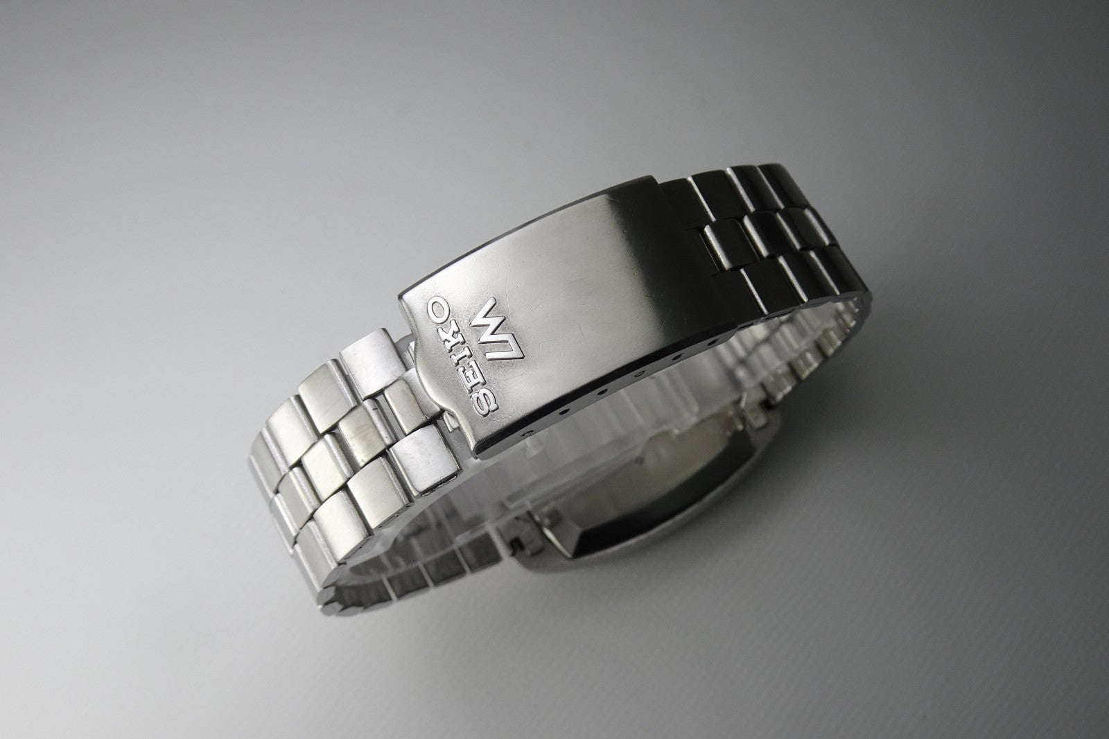 Vintage 1971 JAPAN SEIKO LORD MATIC WEEKDATER 5606-5040 23Jewels Automatic.