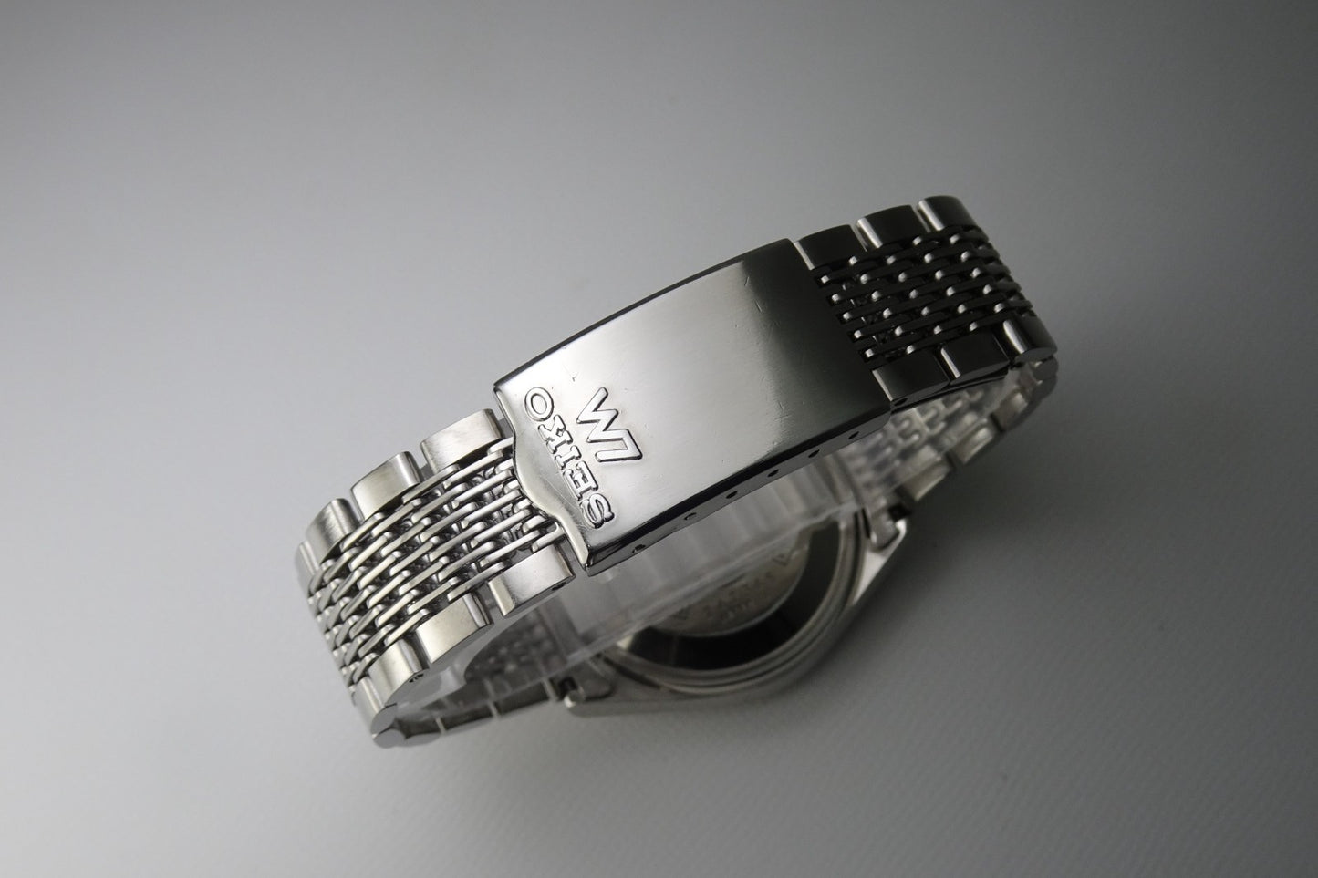 Serviced Vintage 1972 JAPAN SEIKO LORD MATIC WEEKDATER 5606-7070 23J Automatic.