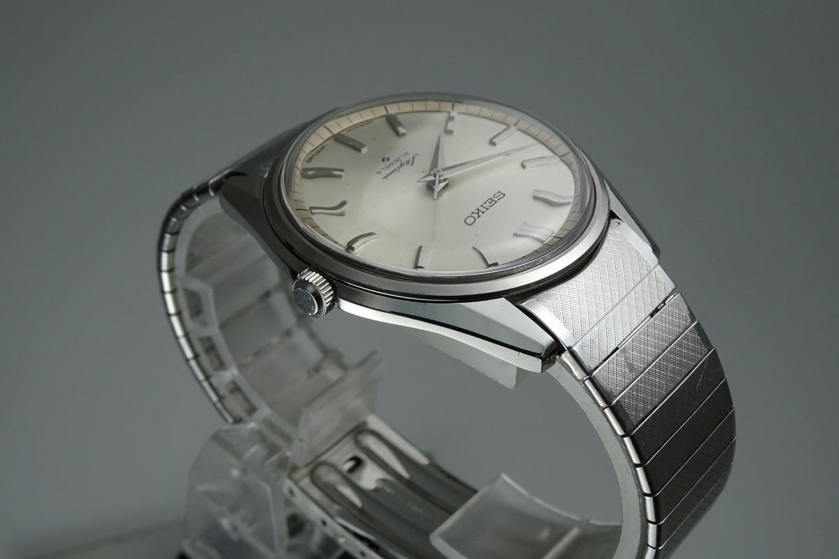 Vintage 1968 JAPAN SEIKO SKYLINER 6220-8010 21Jewels Hand-winding.